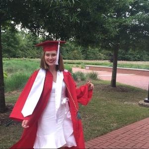 Meet your Posher, Marissa